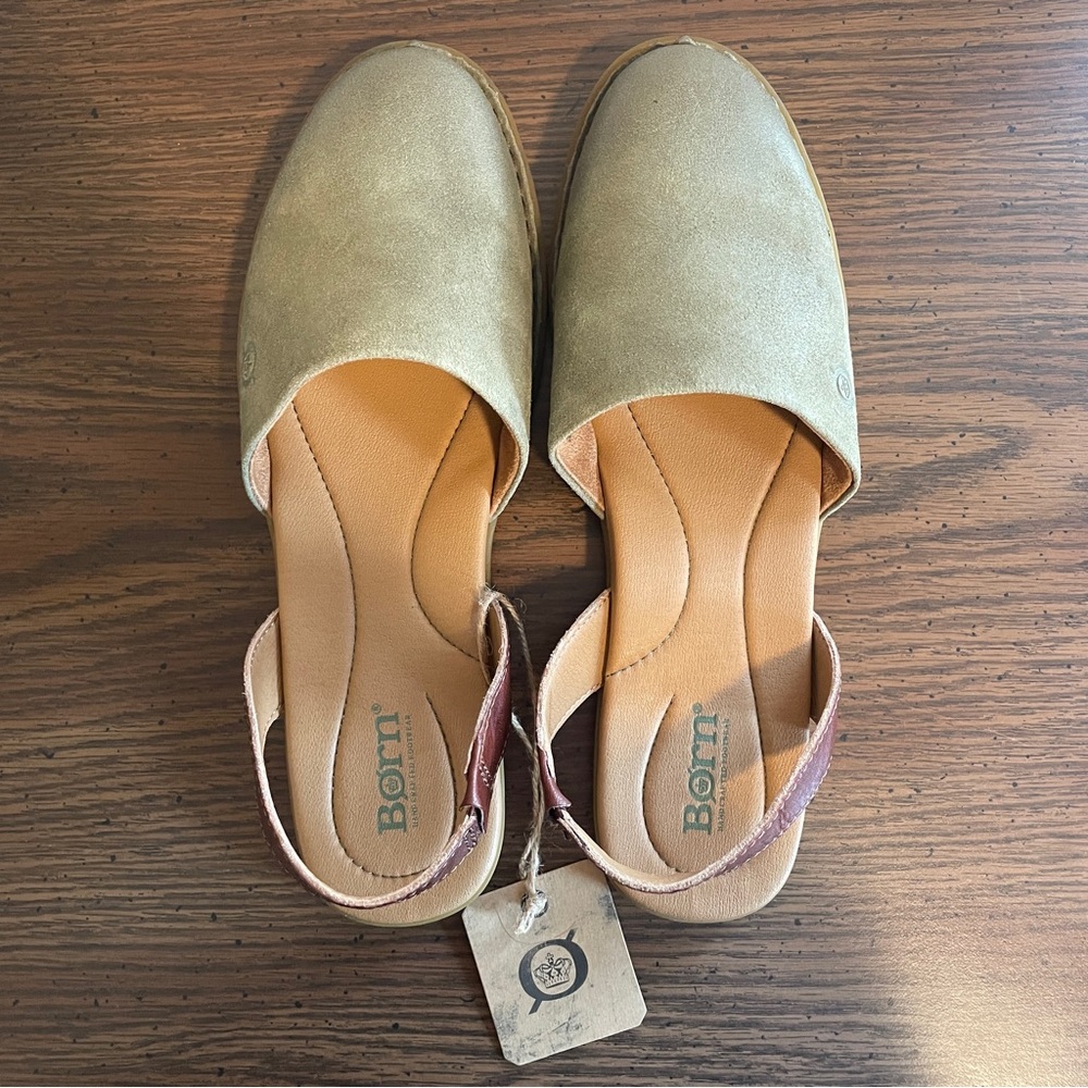 NWT Born LEIF Grain Distressed Leather Slingback Sandals Shoes Size 9 green